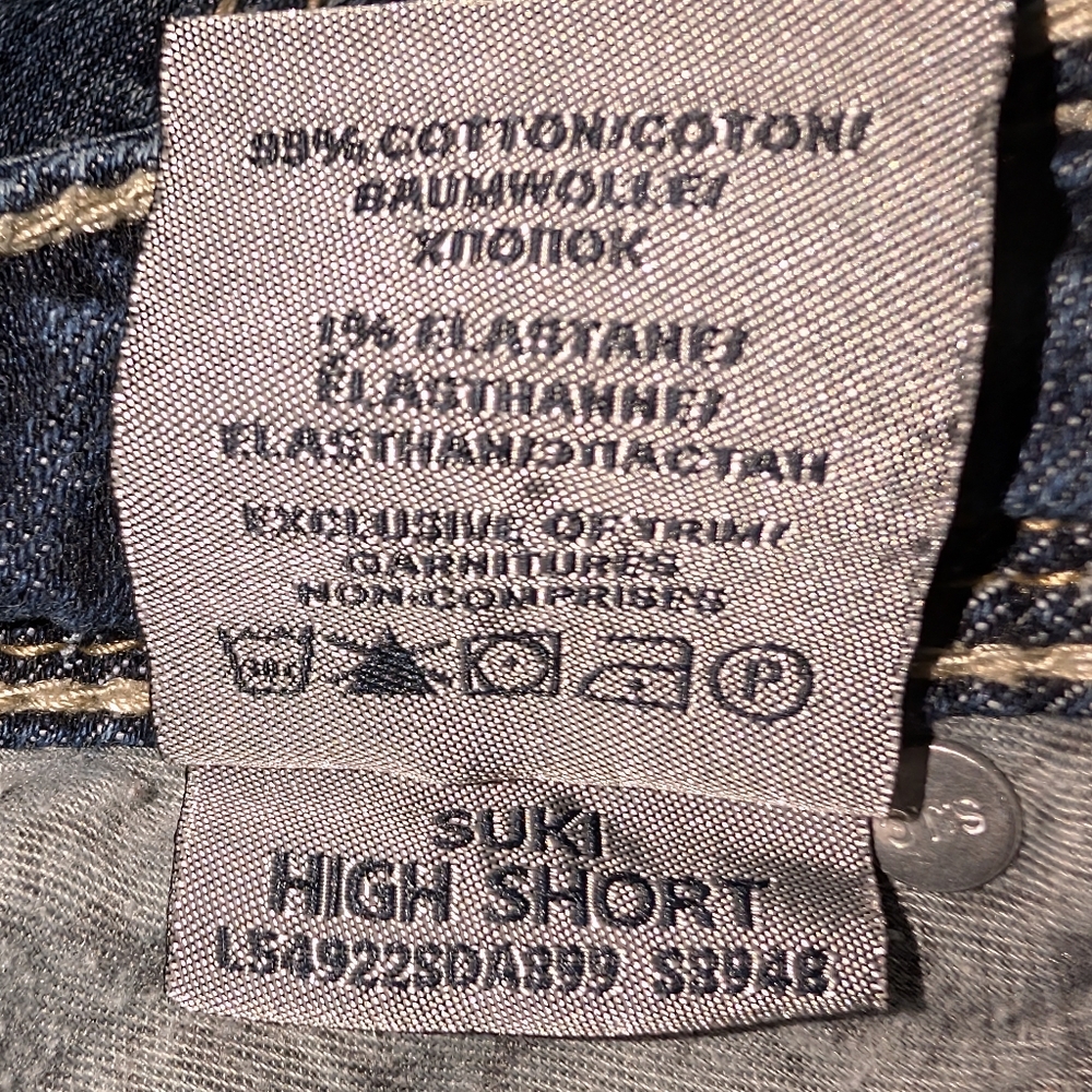 Silver Jeans Distressed Suki High Short Size 29 - Picture 6 of 6